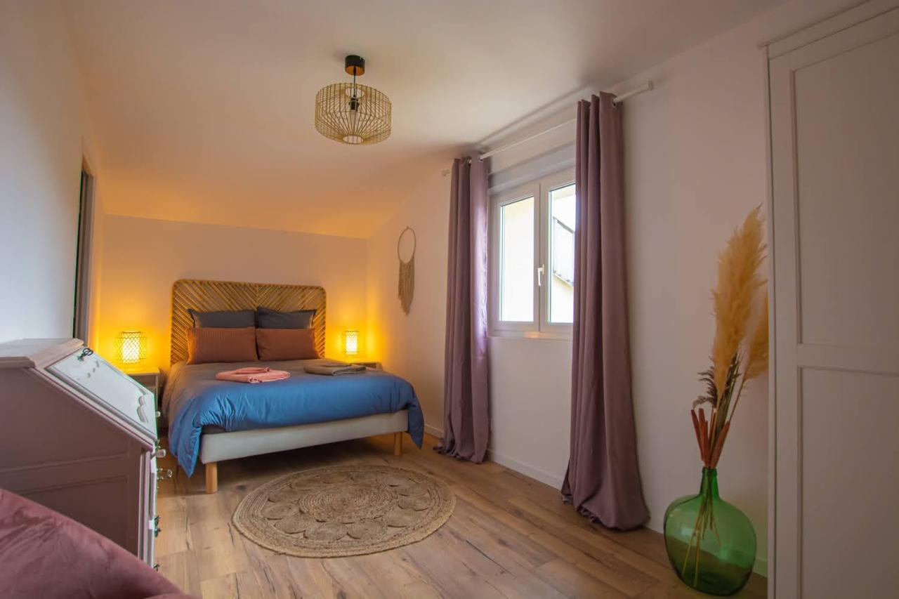 Emilie Une Nuit - 3 Chambres Au 2E Etage - Maison Avec Chats Vandieres  ภายนอก รูปภาพ