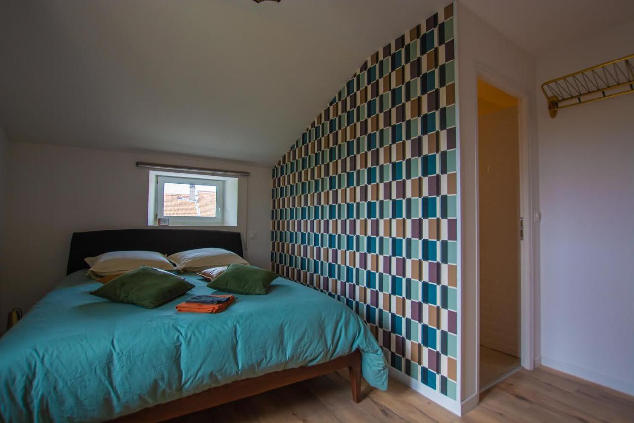 Emilie Une Nuit - 3 Chambres Au 2E Etage - Maison Avec Chats Vandieres  ภายนอก รูปภาพ