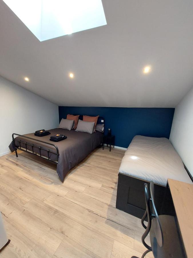 Emilie Une Nuit - 3 Chambres Au 2E Etage - Maison Avec Chats Vandieres  ภายนอก รูปภาพ