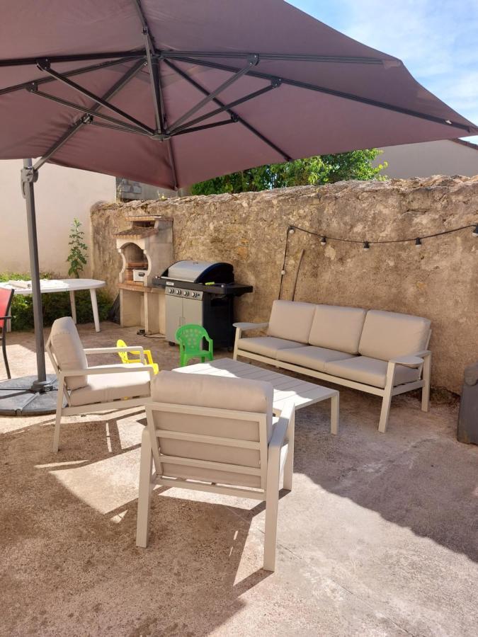 Emilie Une Nuit - 3 Chambres Au 2E Etage - Maison Avec Chats Vandieres  ภายนอก รูปภาพ